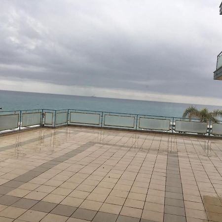 Hotel Miramare سافونا المظهر الخارجي الصورة
